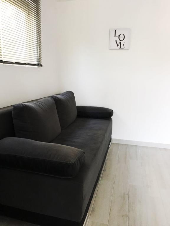 Apartments Petrovic Primosten Exterior photo
