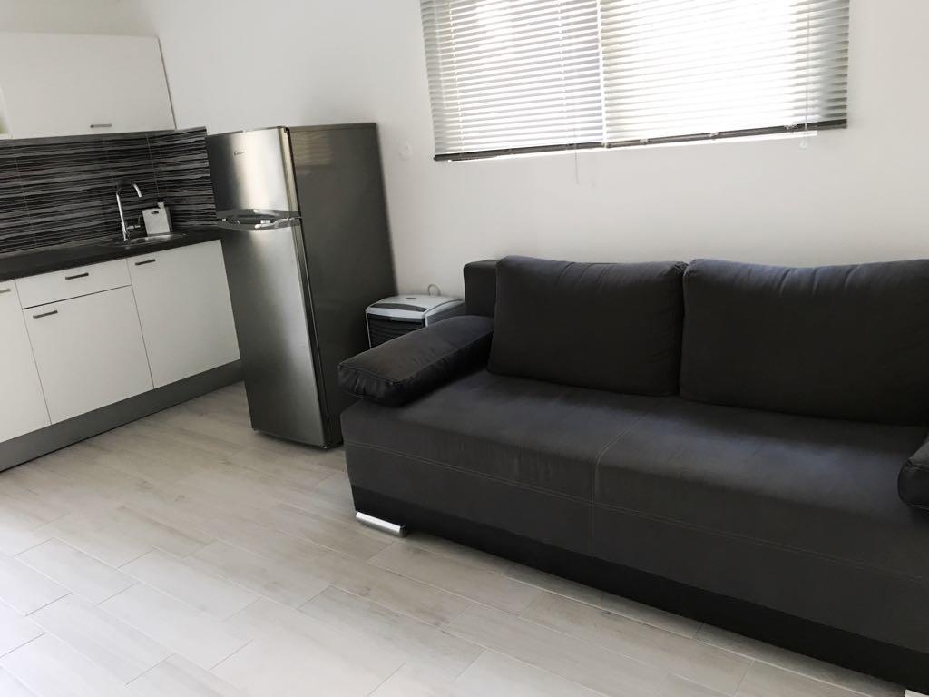 Apartments Petrovic Primosten Exterior photo